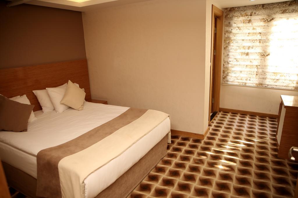 إزمير Way Hotel الغرفة الصورة
